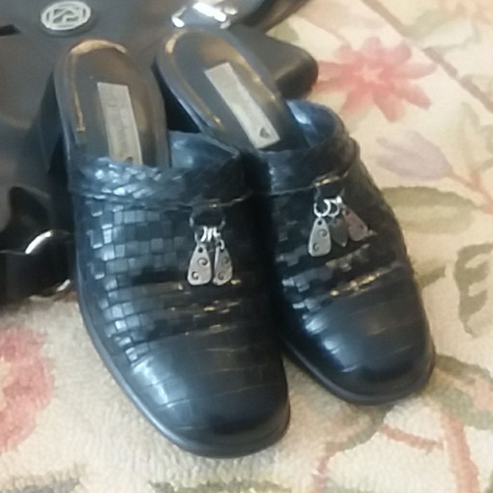 Brighton "Franki" Woven Leather 8.5